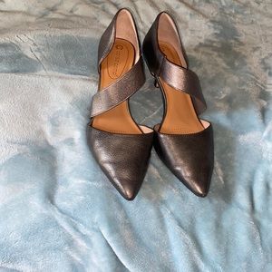 Corso Como Siver Metallic Size 9 Heels. Gently worn in great condition.